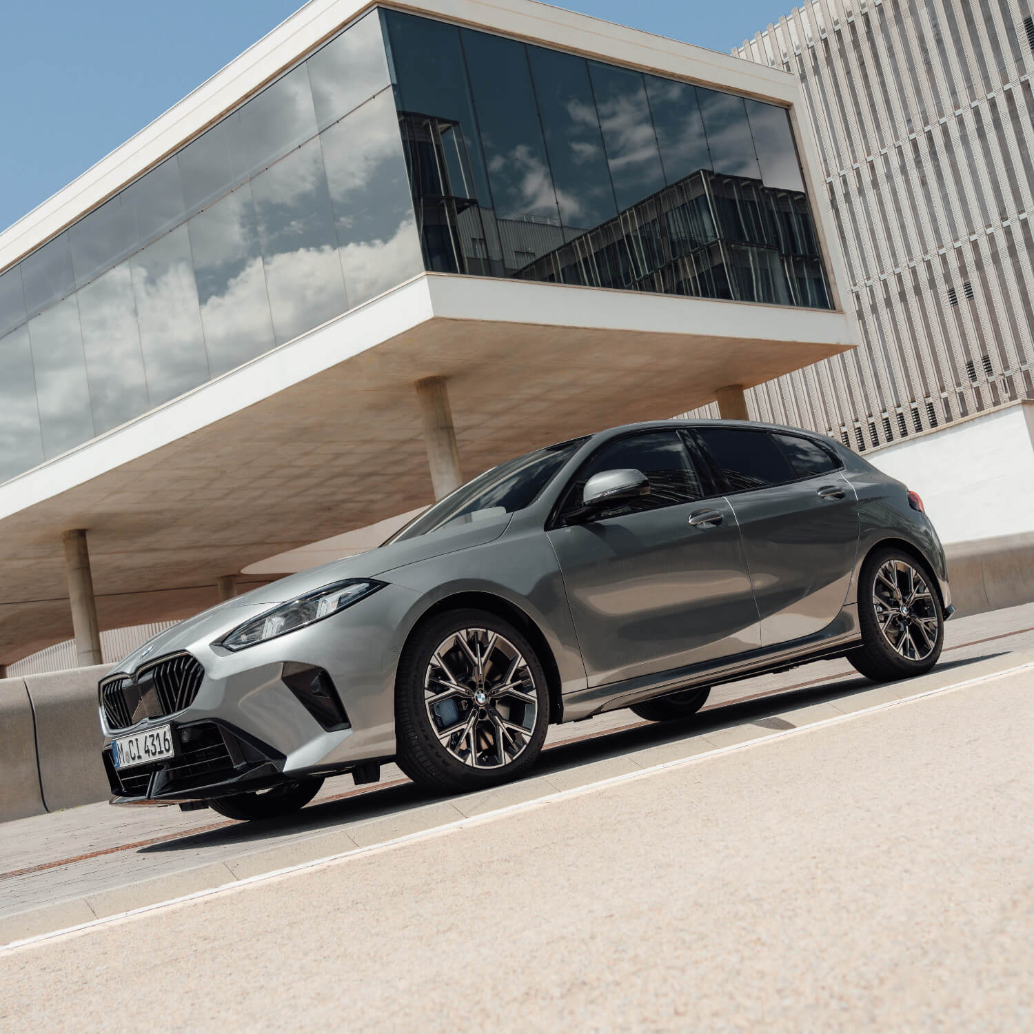 Koło zimowe MidnightGrey 975M 18" 